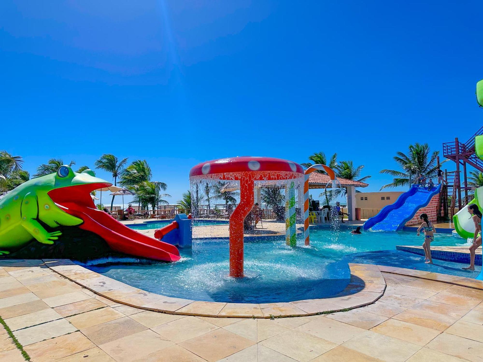 间加德罗海滩酒店 阿奎拉兹 外观 照片